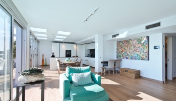Resa Estates Ibiza te koop penthouse Marina botafoch for sale Ibiza living 4.jpeg